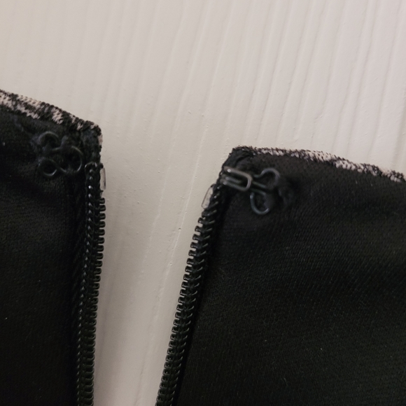 Stunning London Times Dress! LIKE NEW!! Size 4 - Picture 10 of 12